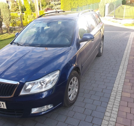 Skoda Octavia cena 18300 przebieg: 245000, rok produkcji 2011 z Żywiec małe 56